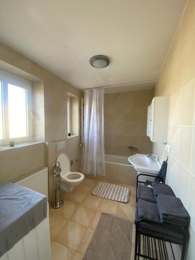 Vila Malvazinky Prague Ngoại thất bức ảnh